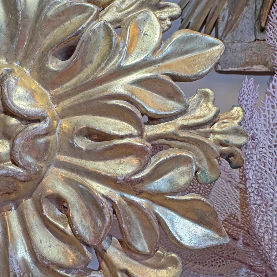 19th Century Gilt Wooden Ceiling Rose On Stand