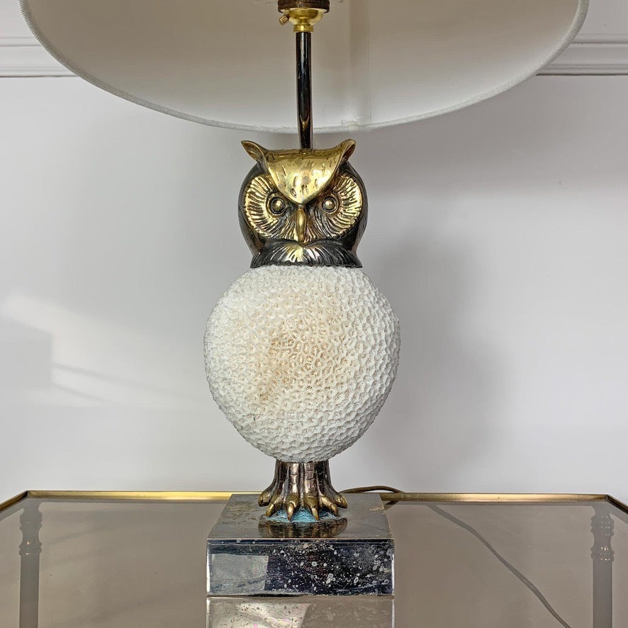 Exceptional, Willy Daro White owl table lamp, 1970's