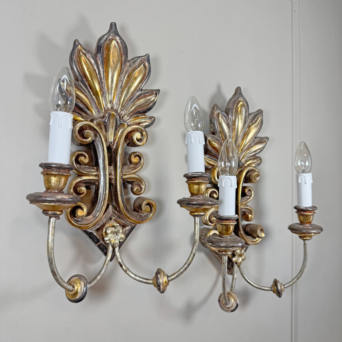 20th Century Italian Gilt Wooden Wall Lights