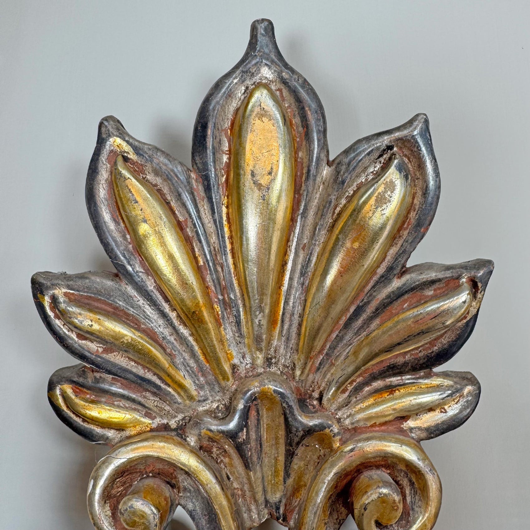 20th Century Italian Gilt Wooden Wall Lights