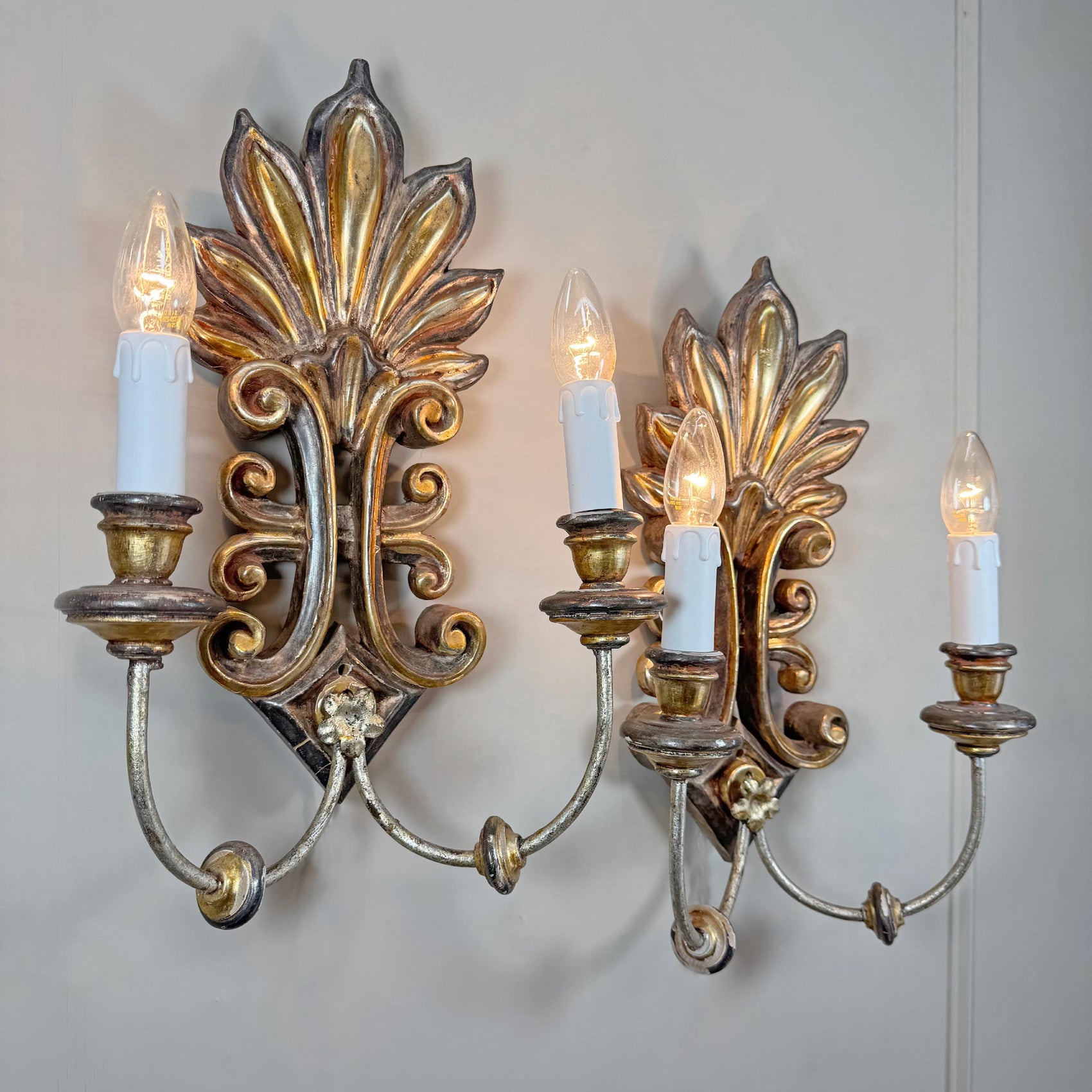 20th Century Italian Gilt Wooden Wall Lights