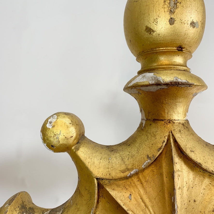 Early 19th Century Giltwood and Gesso Large Italian Cross