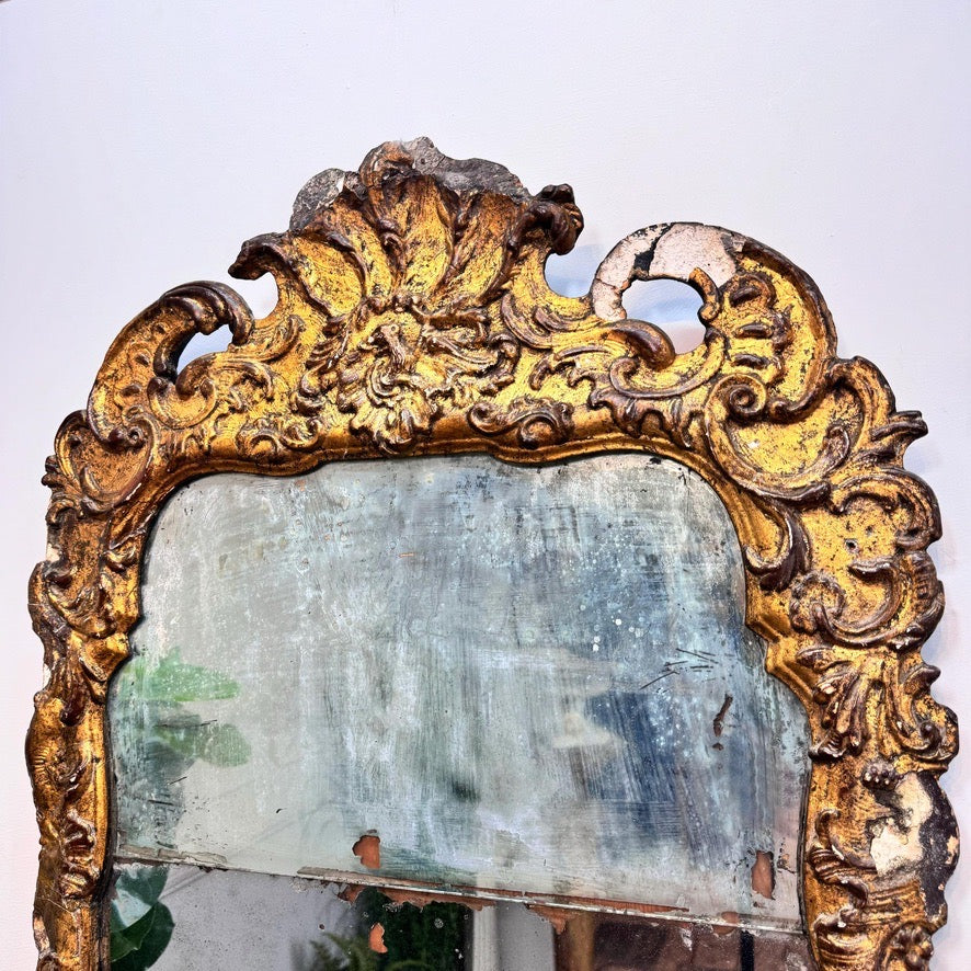 Queen Anne Giltwood Split Plate Mirror