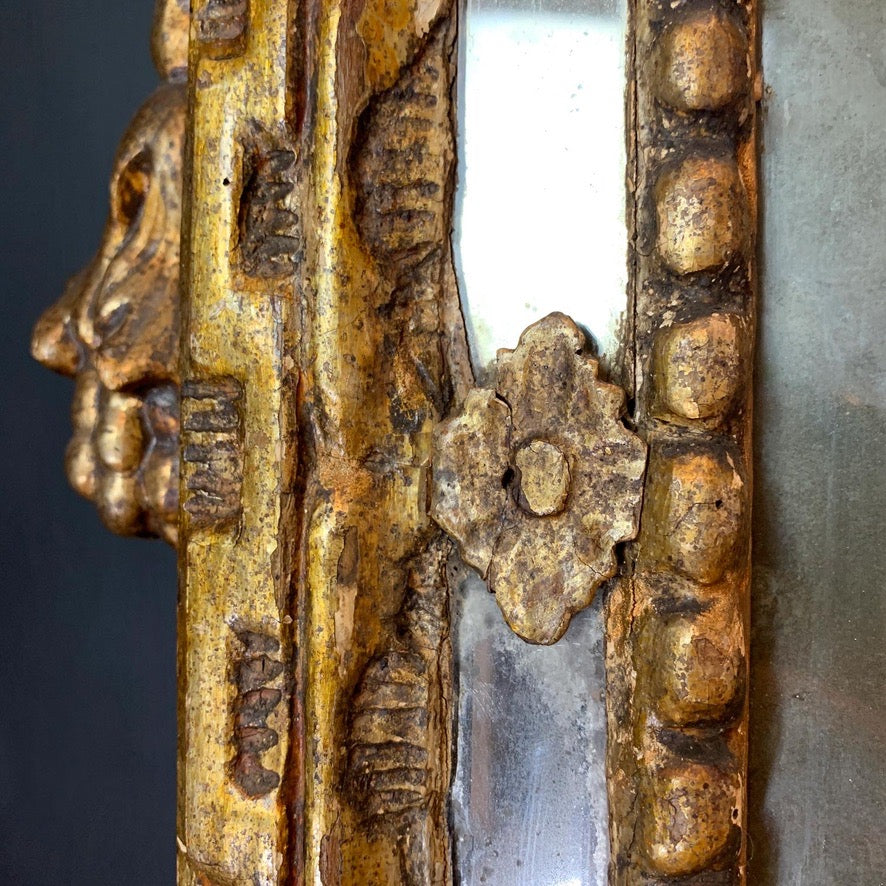 Early 18th Century Giltwood Italian Mirror