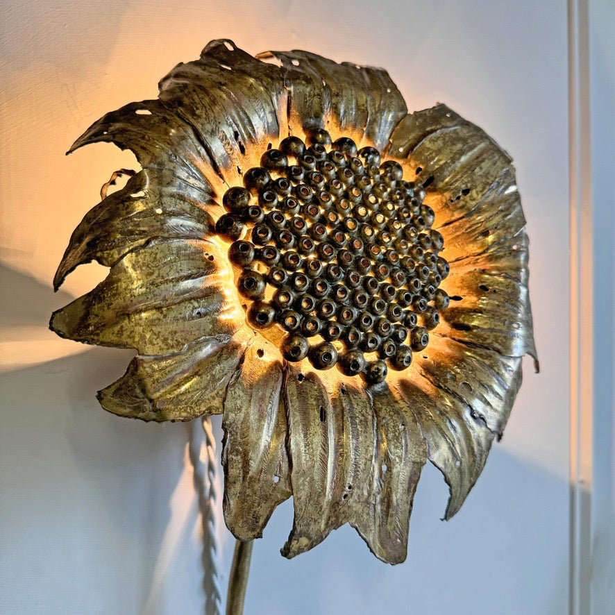 Sunflower Wall Light in brass signed by P Mas Rossi 1970's