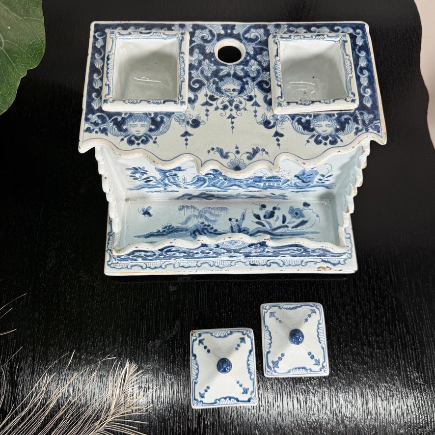 18th Century Dutch Delft Blue and White Ink Well attributed to Anthoni Pennis