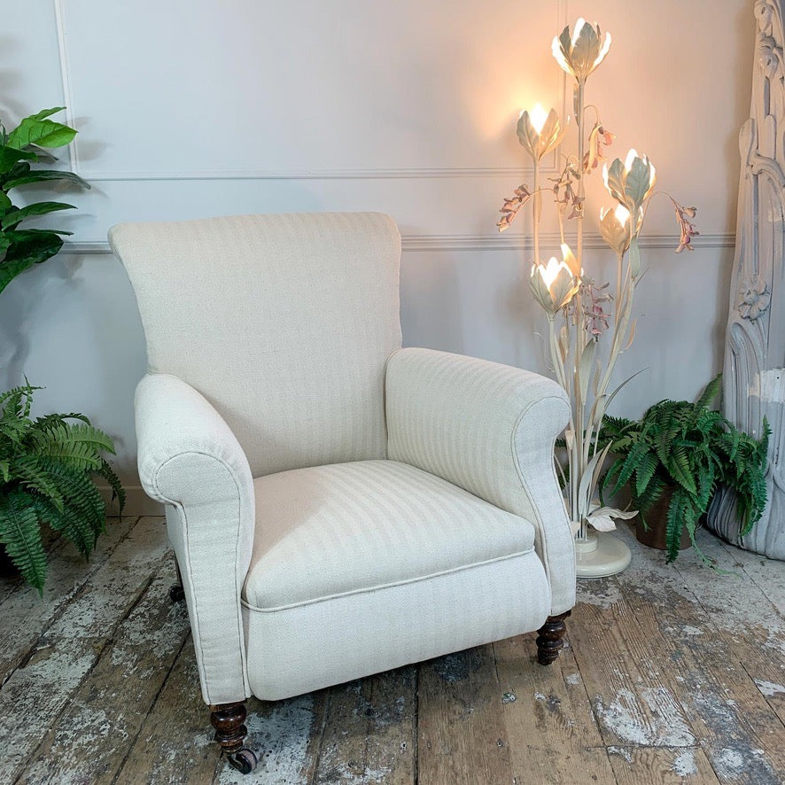 Victorian Cream Sleigh Back Country House Armchair