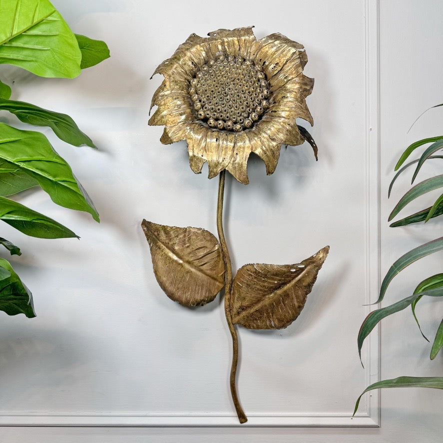 Sunflower Wall Light in brass signed by P Mas Rossi 1970's