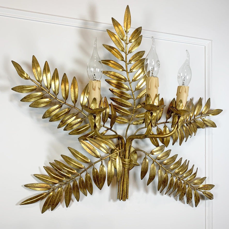 Gold Italian Laurel Leaf Wall Light 1950's