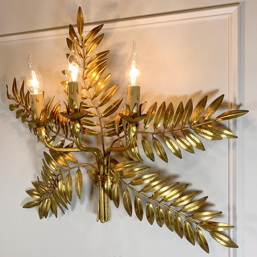 Gold Italian Laurel Leaf Wall Light 1950's