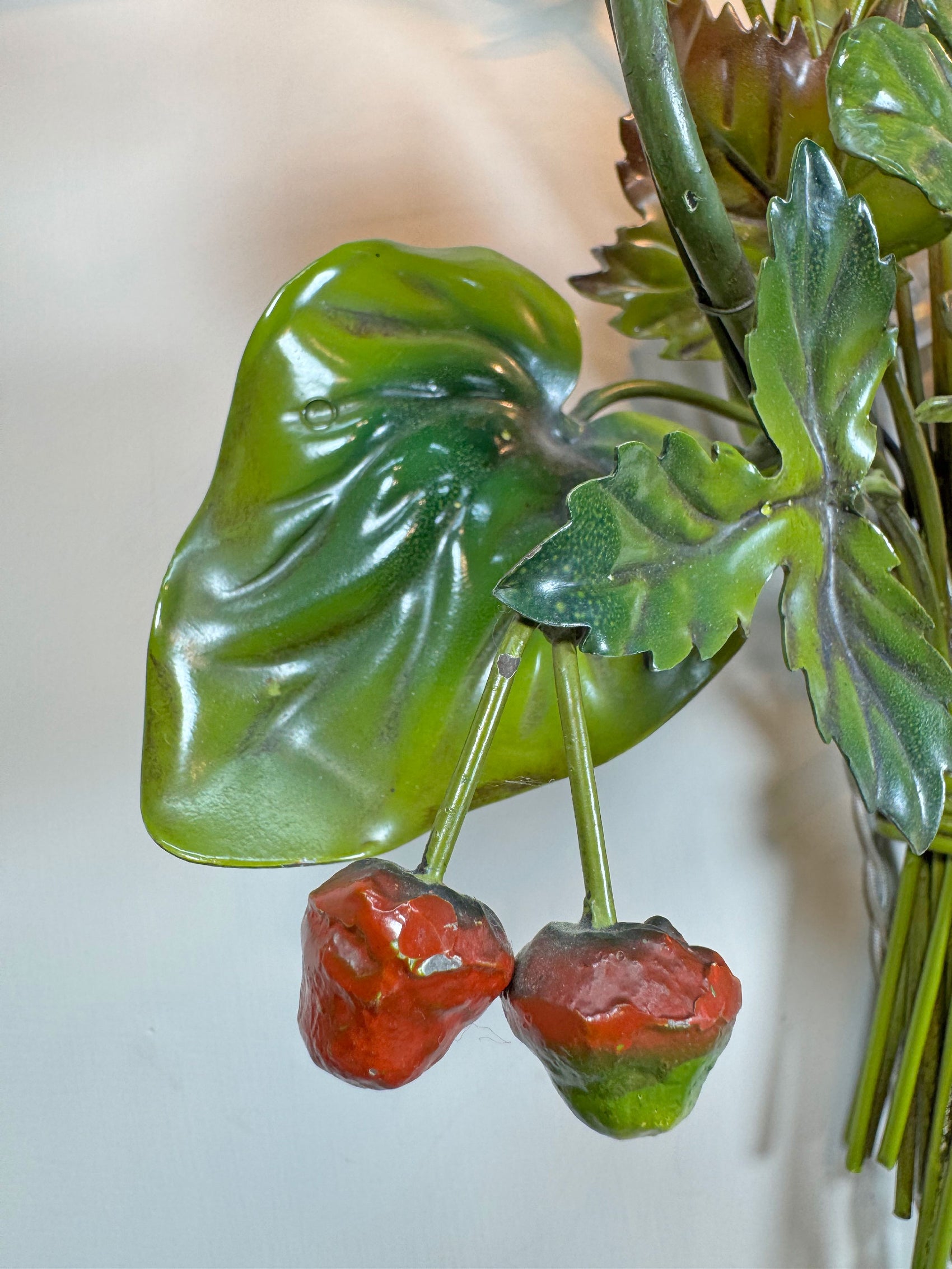 Salvadori Wild Flowers and Fruit Bouquet Tole Wall Light Italy 1960's