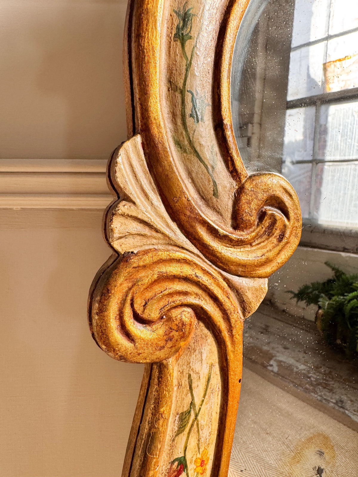 18th Century Venetian Giltwood and Polychrome Arte Povera Lacquered Wall Mirror