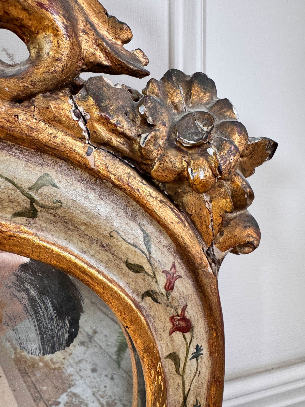 18th Century Venetian Giltwood and Polychrome Arte Povera Lacquered Wall Mirror