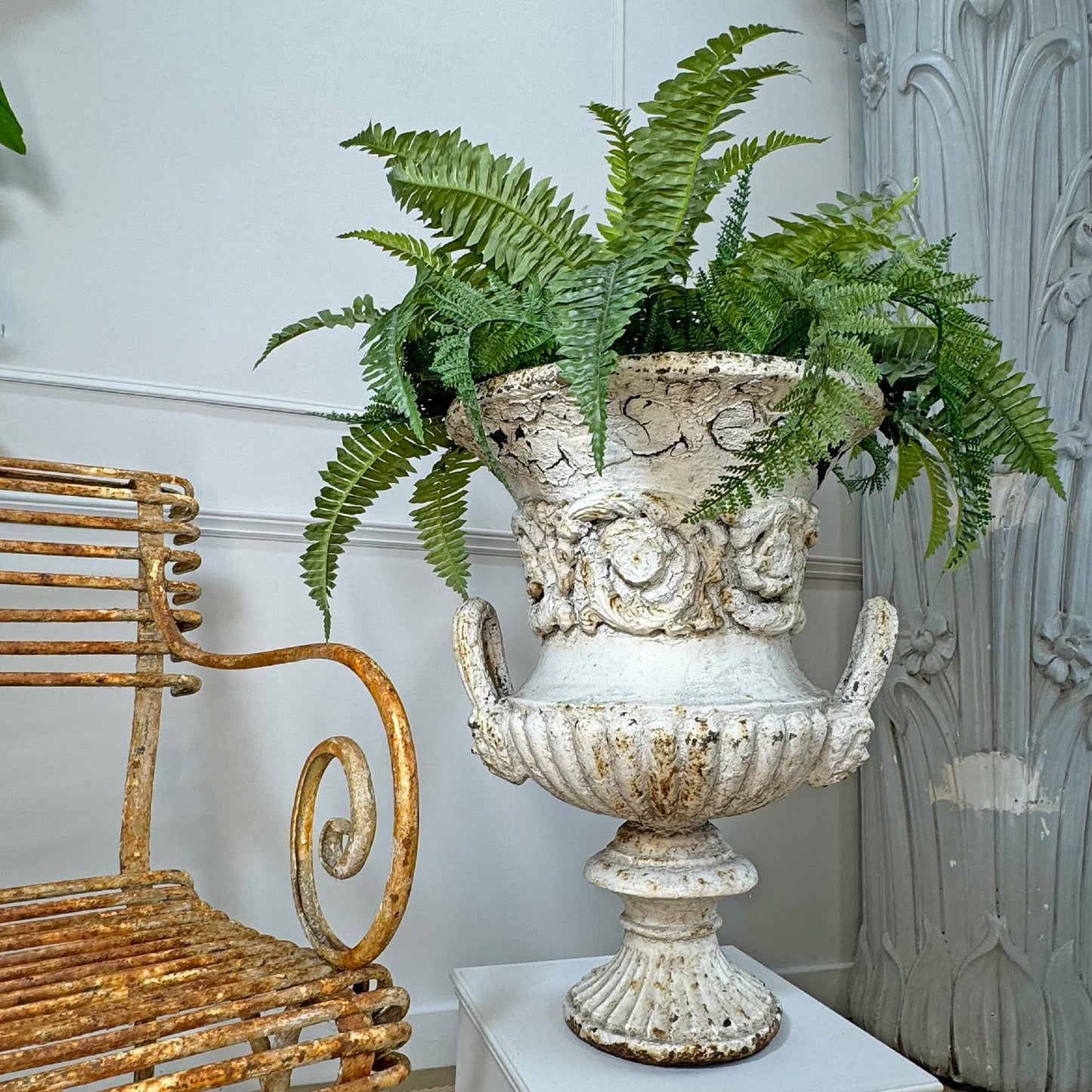 Andrew Handyside Cast Iron Campana Urn