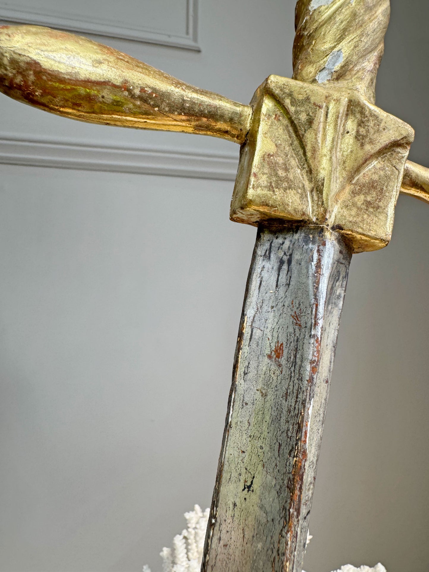 18th Century Carved and Giltwood Dagger / Sword