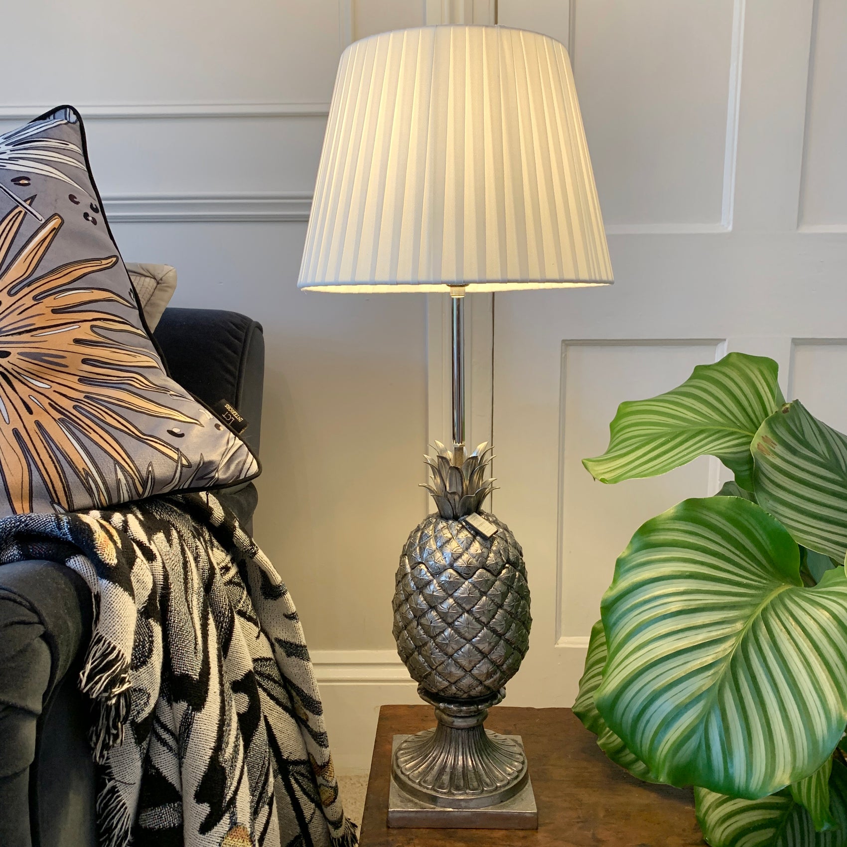 Rare Mauro Manetti Silver Pineapple Table Lamp 1960's
