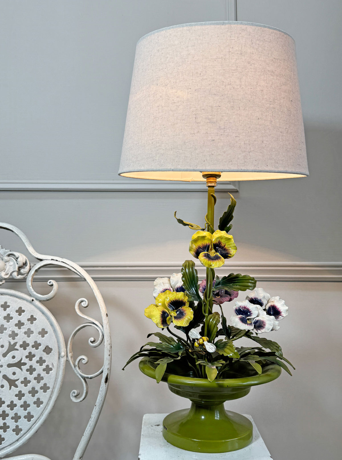 Salvadori Pansy Flowers and Leaves Table Lamp Italy 1960's
