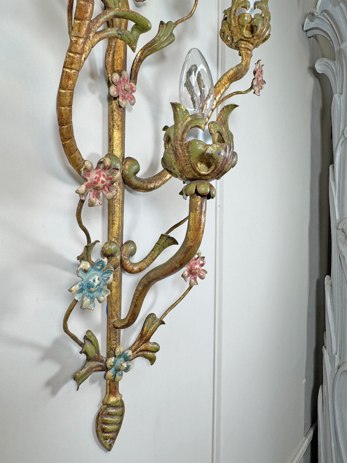 Large Italian Gilt Iron Decorative Floral Wall Light 1950's